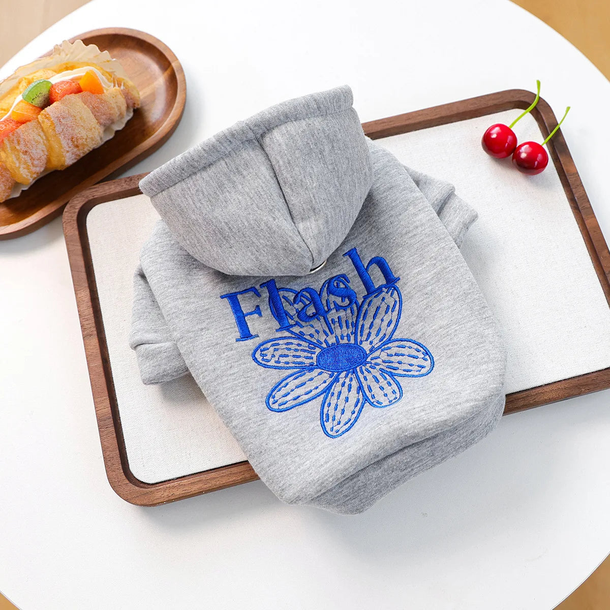 New Arrival Pet Clothing Fall Winter Dog Clothes Small Breed Puppies Embroidered Daisy Print Hoodie Wholesale