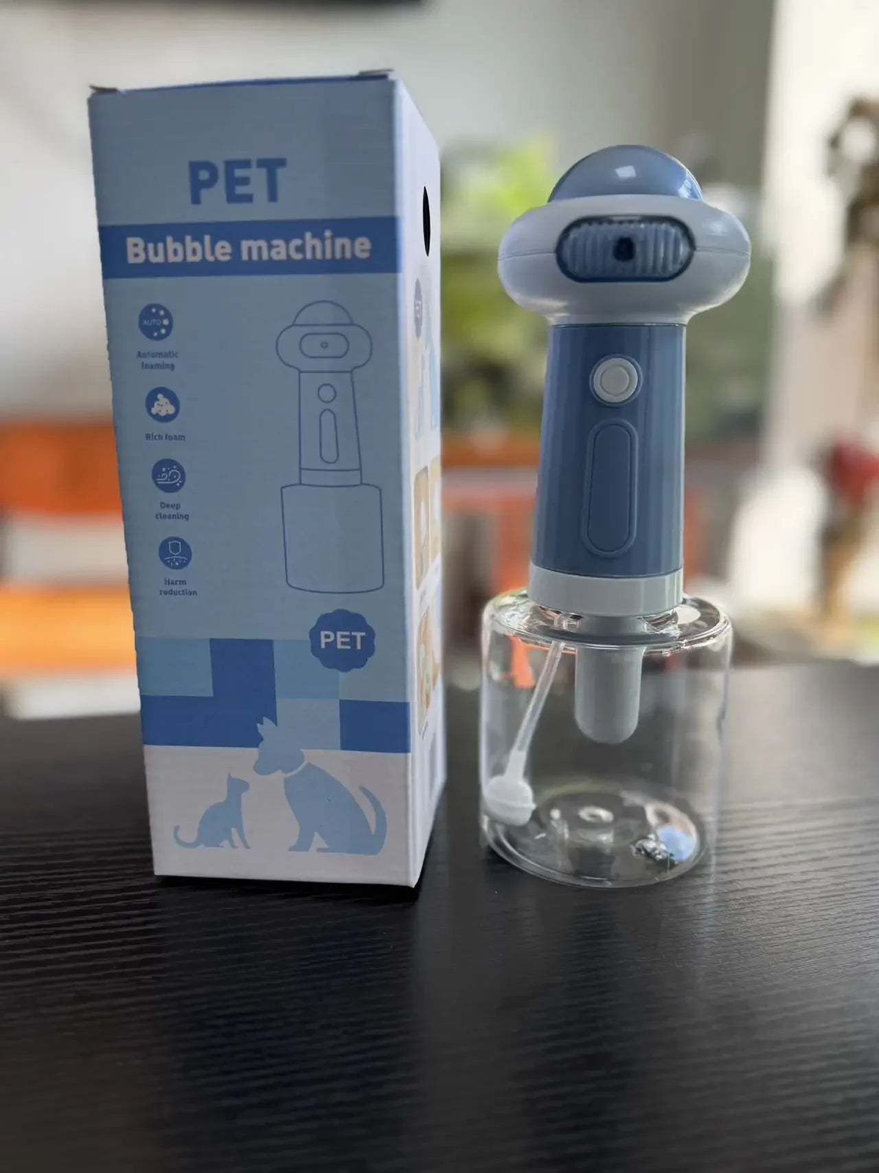 Pet shower gel frother, bubble machine, dog and cat shower gel frother, second-generation