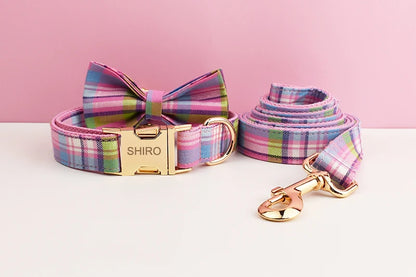Luxury Dog Leash and Collar ，retractable walking collar for small and big pet .
