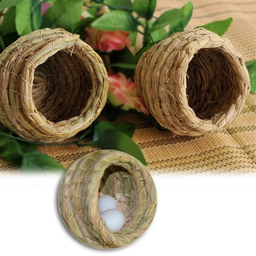 Handmade Straw Natural Bird Nest/Pigeon Bird House Parrot Nest Warm Pet Bedroom Courtyard Bird Cages Adornment