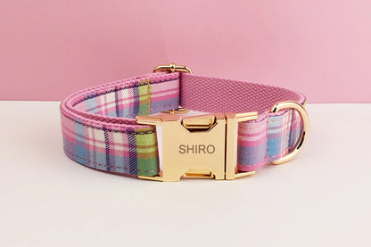 Luxury Dog Leash and Collar ，retractable walking collar for small and big pet .