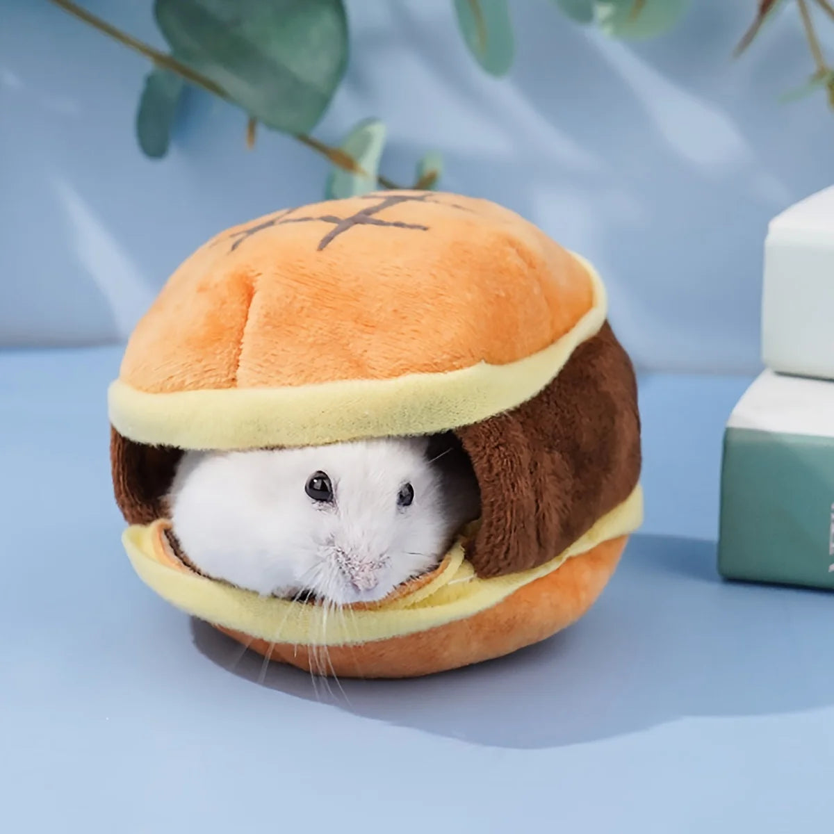 1pc-Hamburger Hamster Cages Cotton Small Animal Nest Cartoons House Carrier Pet Hanging Bed Zipper Strap Sleeping Bags