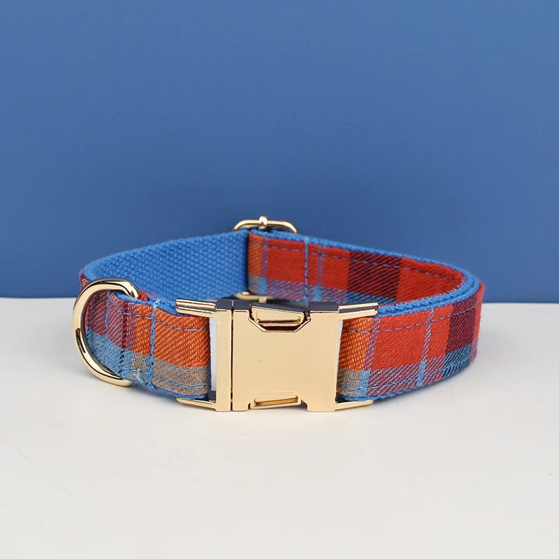 Luxury Dog Leash and Collar ，retractable walking collar for small and big pet .