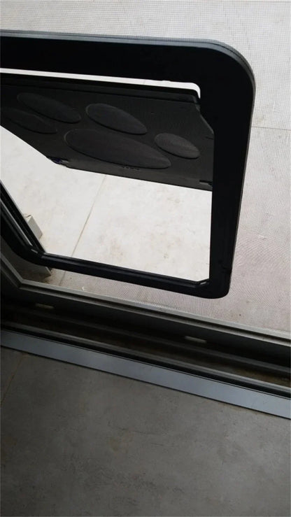Pet Gate Cat Door Safe Lockable Magnetic Screen Outdoor Dogs Cats Window House Enter Freely Fashion Pretty Garden Easy Install