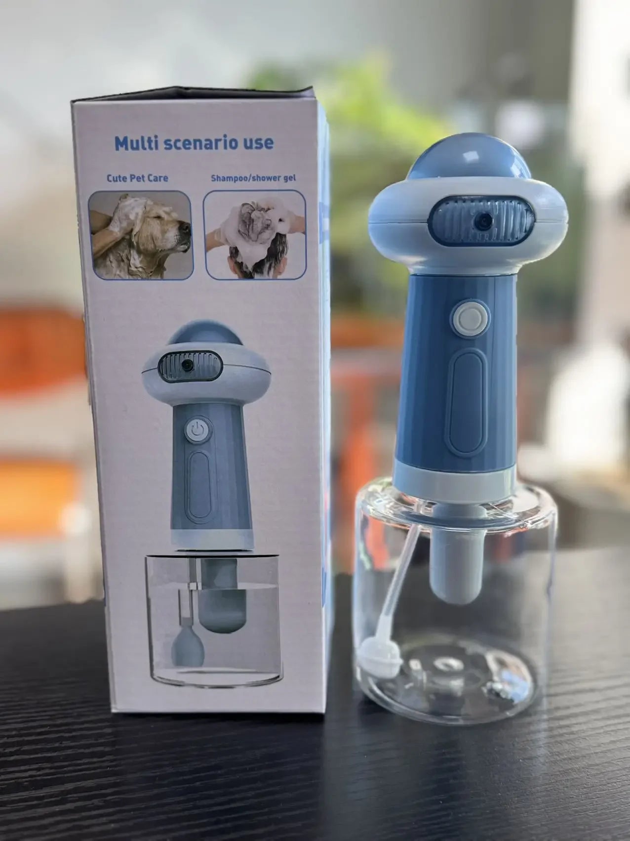 Pet shower gel frother, bubble machine, dog and cat shower gel frother, second-generation