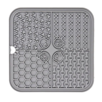 Silicone Dog Supplies: Pet Lick Mat, Slow Food Plate, Bathing Distraction Sucker, Food Training Feeder