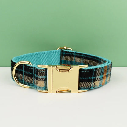 Luxury Dog Leash and Collar ，retractable walking collar for small and big pet .